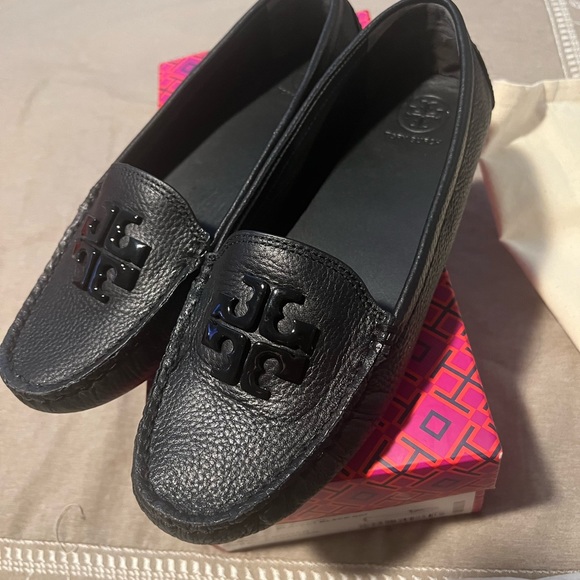Tory burch shoes - Picture 2 of 3